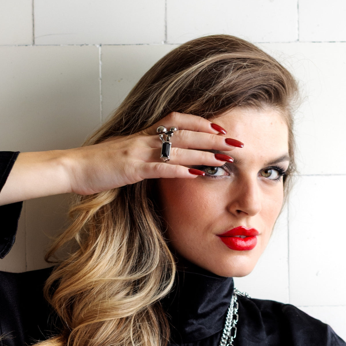 Dynasty Bar ring