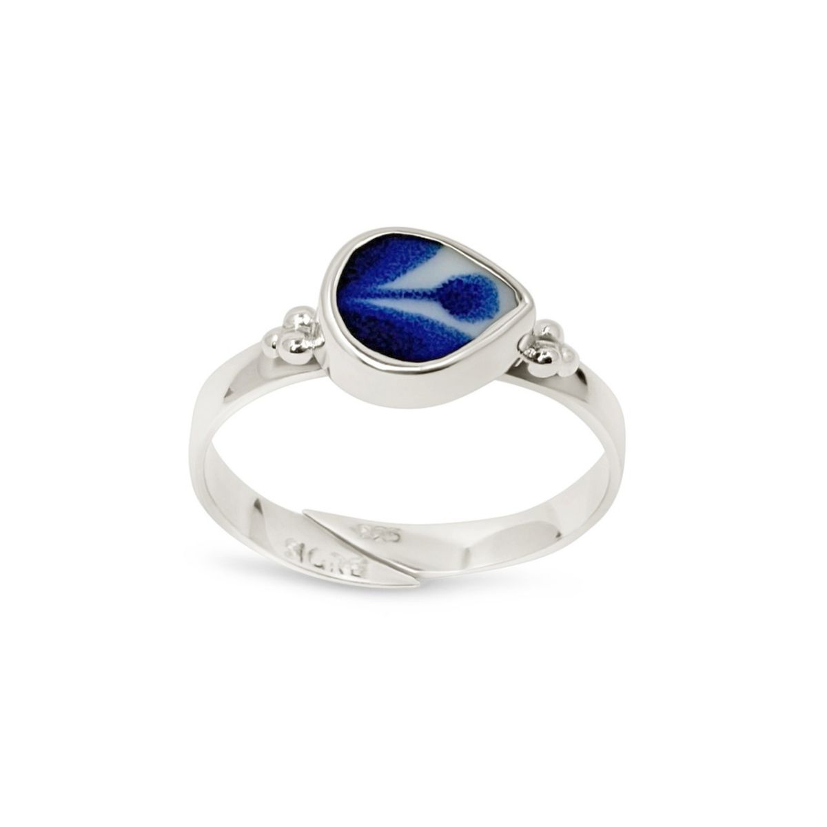 Mon Amie Bloom Ring