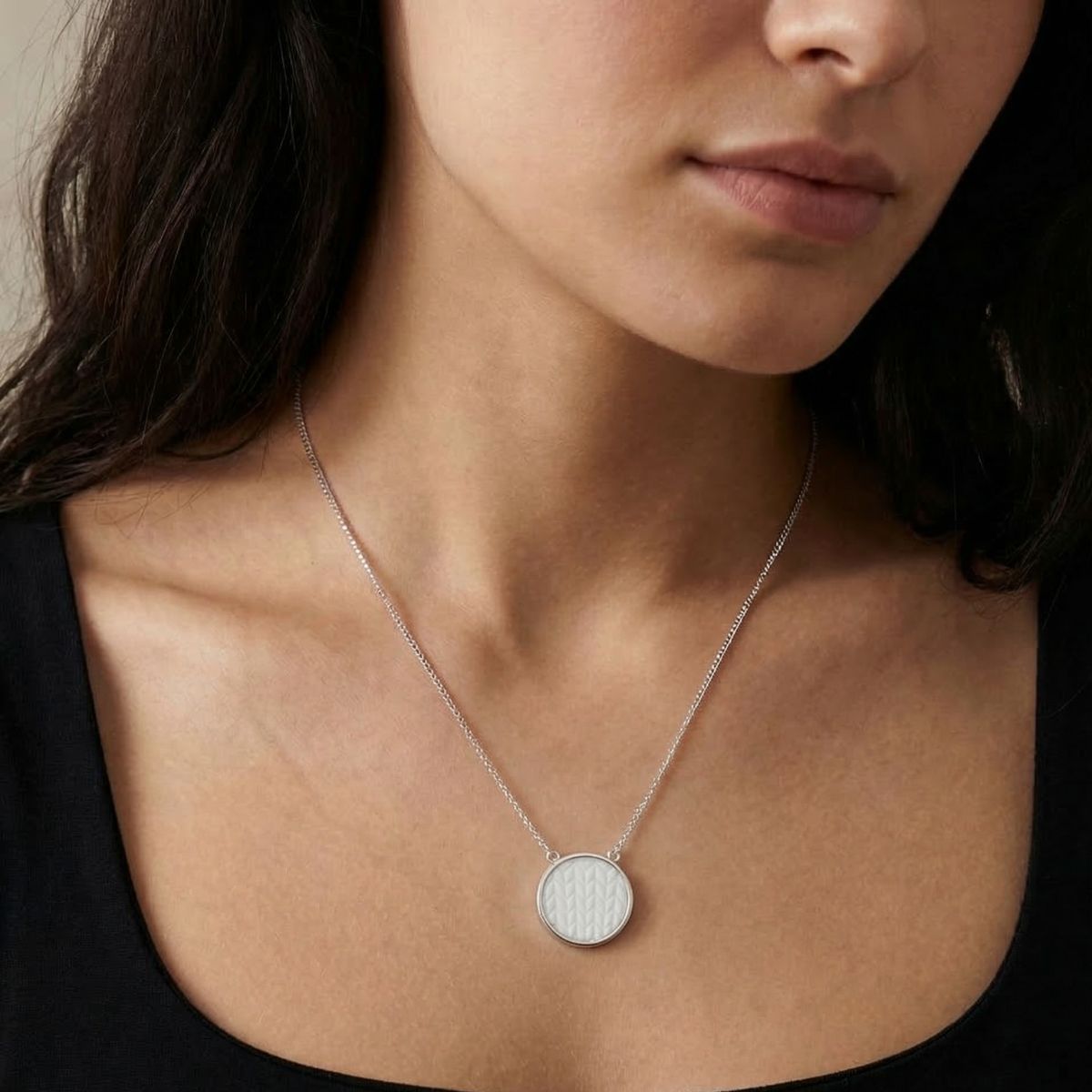 Swedish Grace Snow Necklace