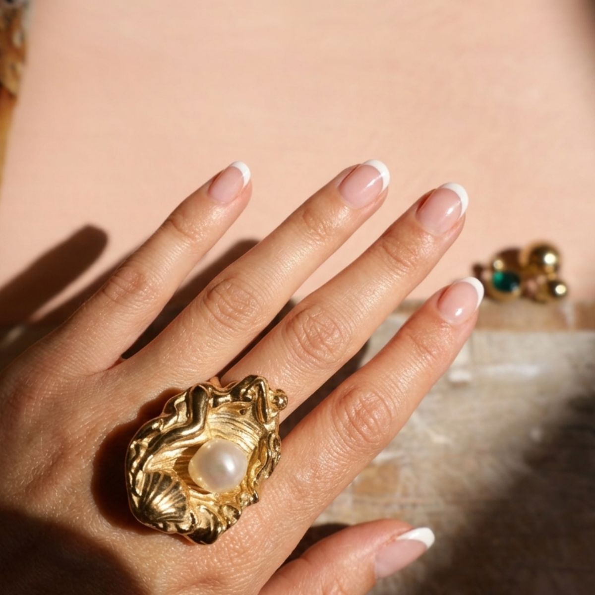 La Déesse Golden Ring