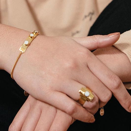 Modernista Golden Bracelet