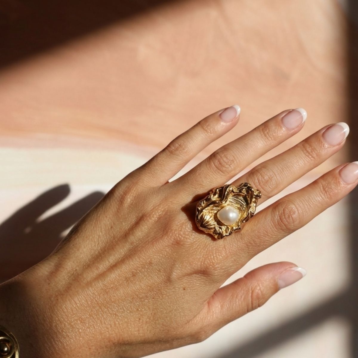 La Déesse Golden Ring