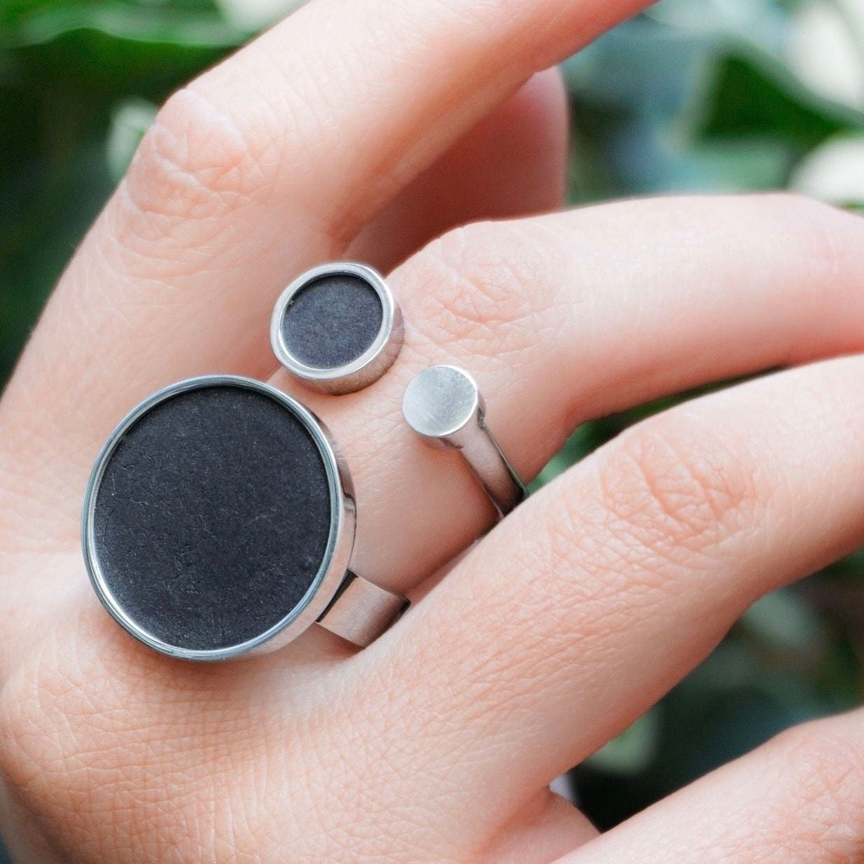 Luna Eclipse Ring